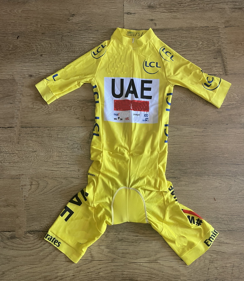 LASER CUT Schaatspak 2024 VAE  - Yellow Summer Clothing recensie en prijs